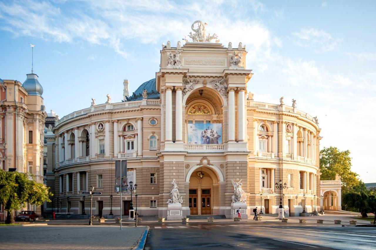 Alex Hotel Одесса Экстерьер фото